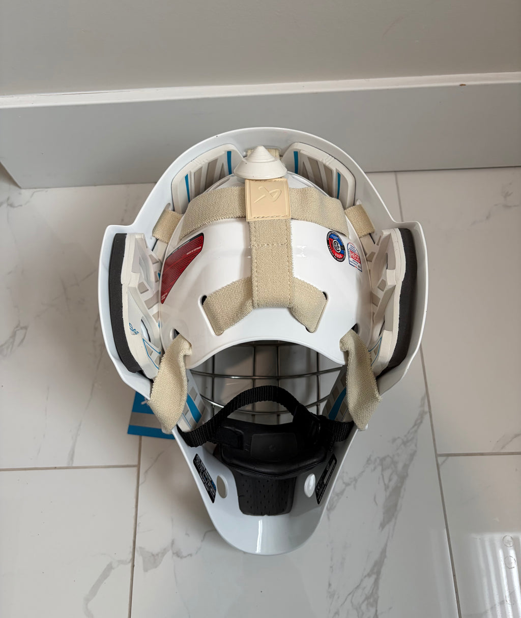 New S25 Bauer 940 Senior Goalie Mask