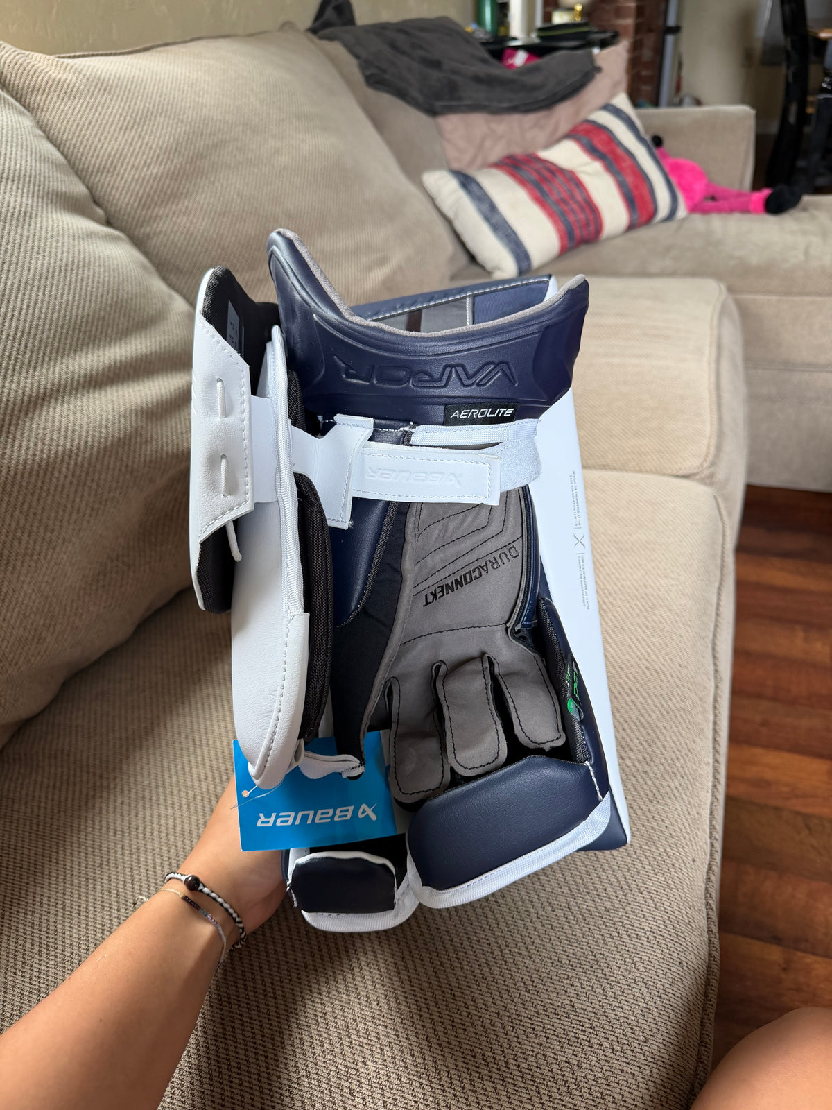 New Bauer vapor FlyLite Regular goalie glove and blocker set