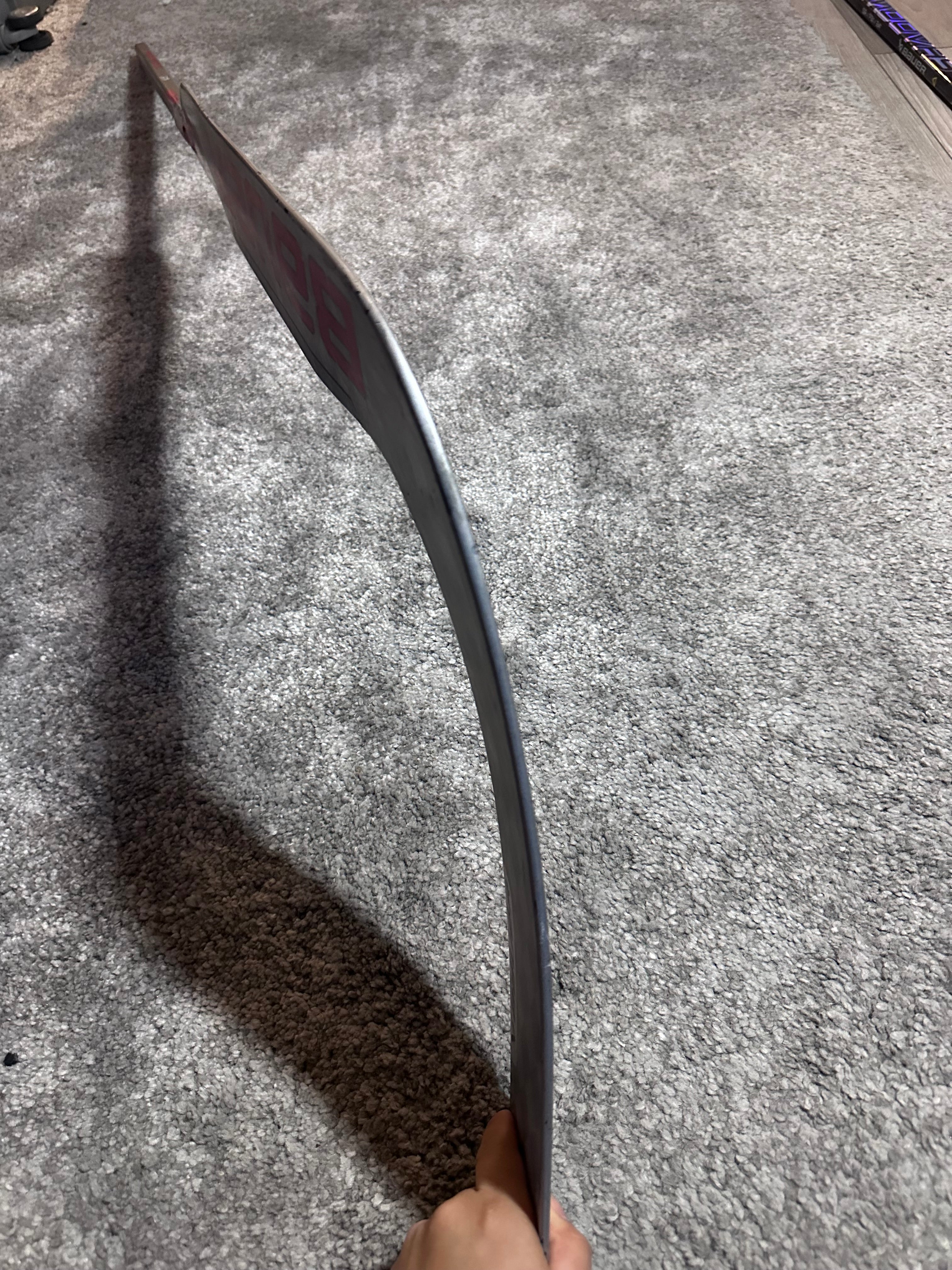 NCAA Bauer mach Full Right 25" Pro Stock Goalie Stick