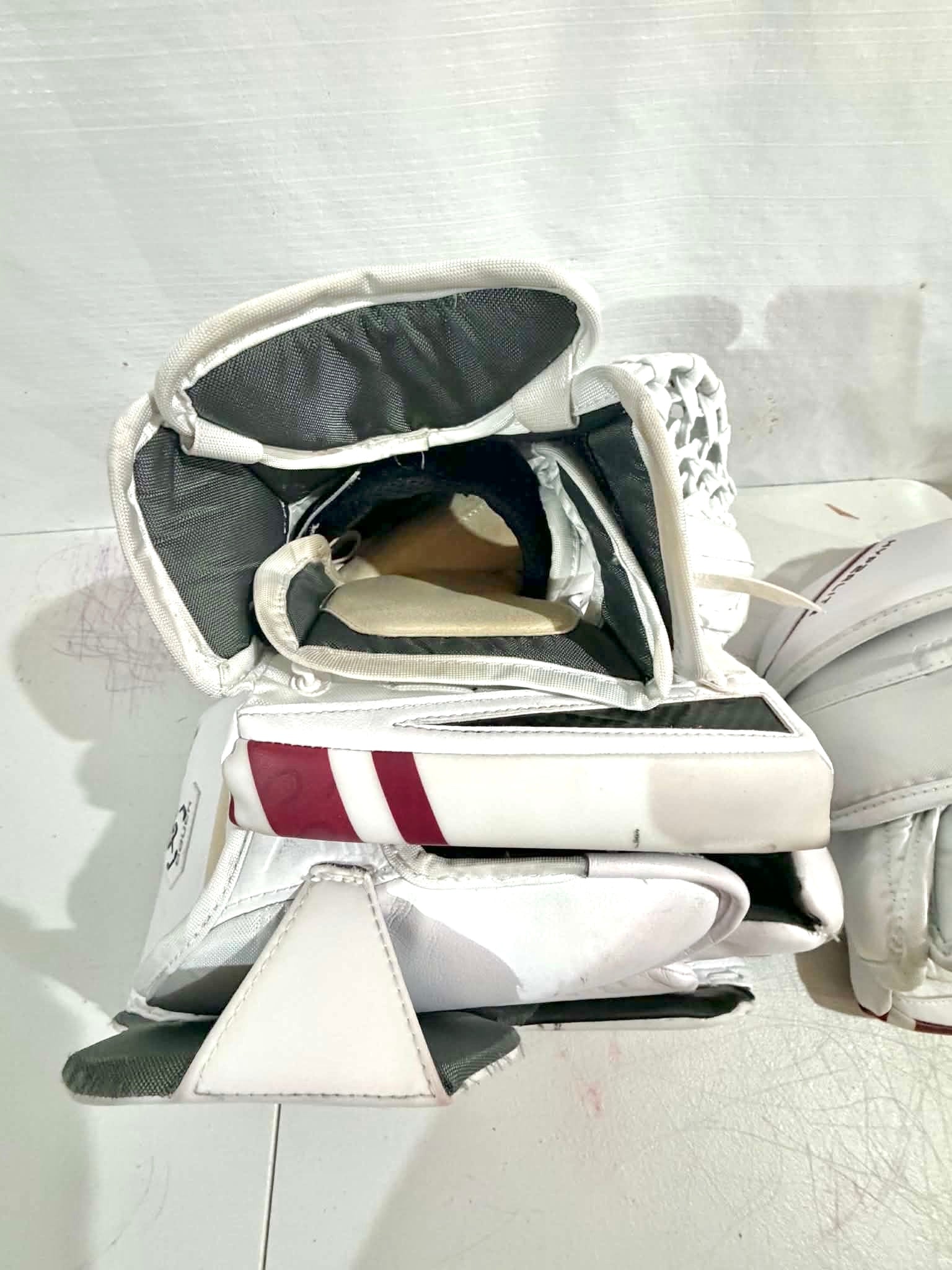 NCAA bauer mach pro stock goalie glove full set