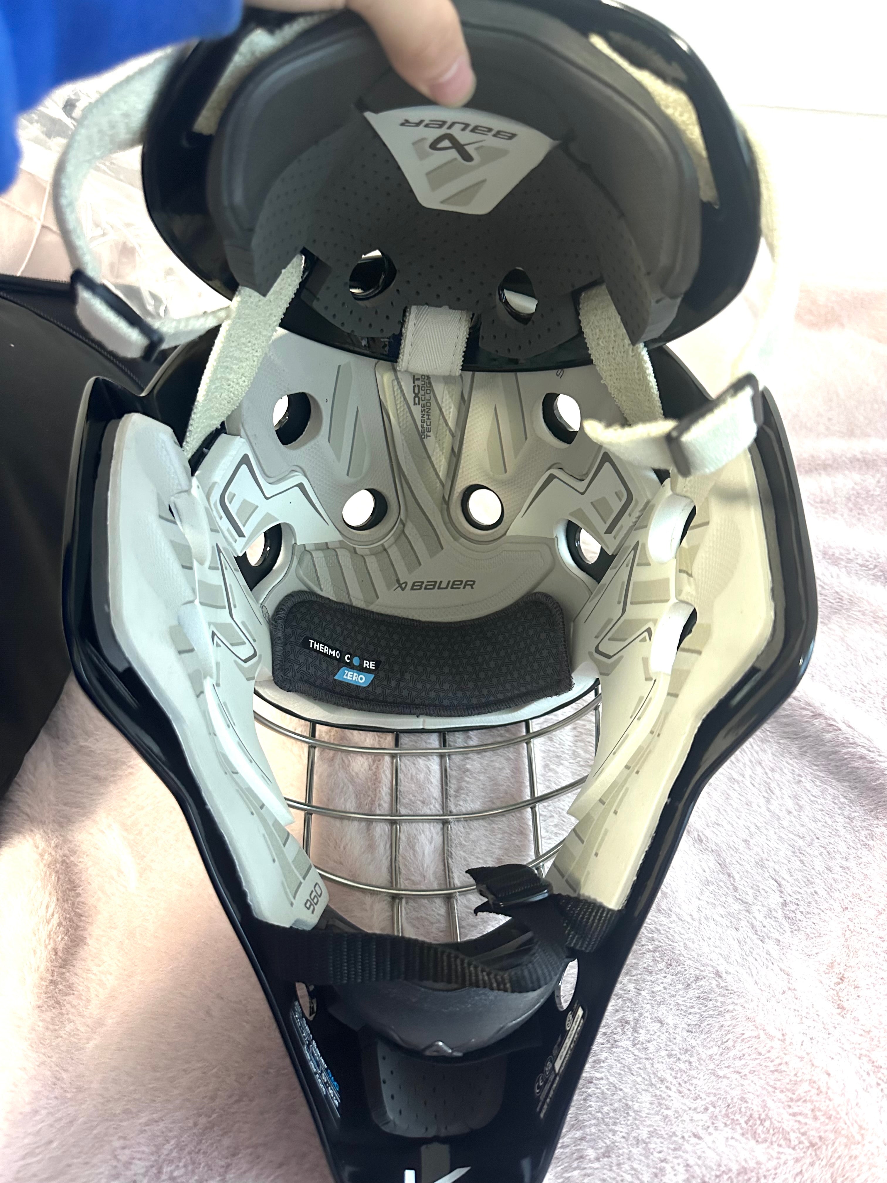 New Bauer profile 960 pro goalie mask