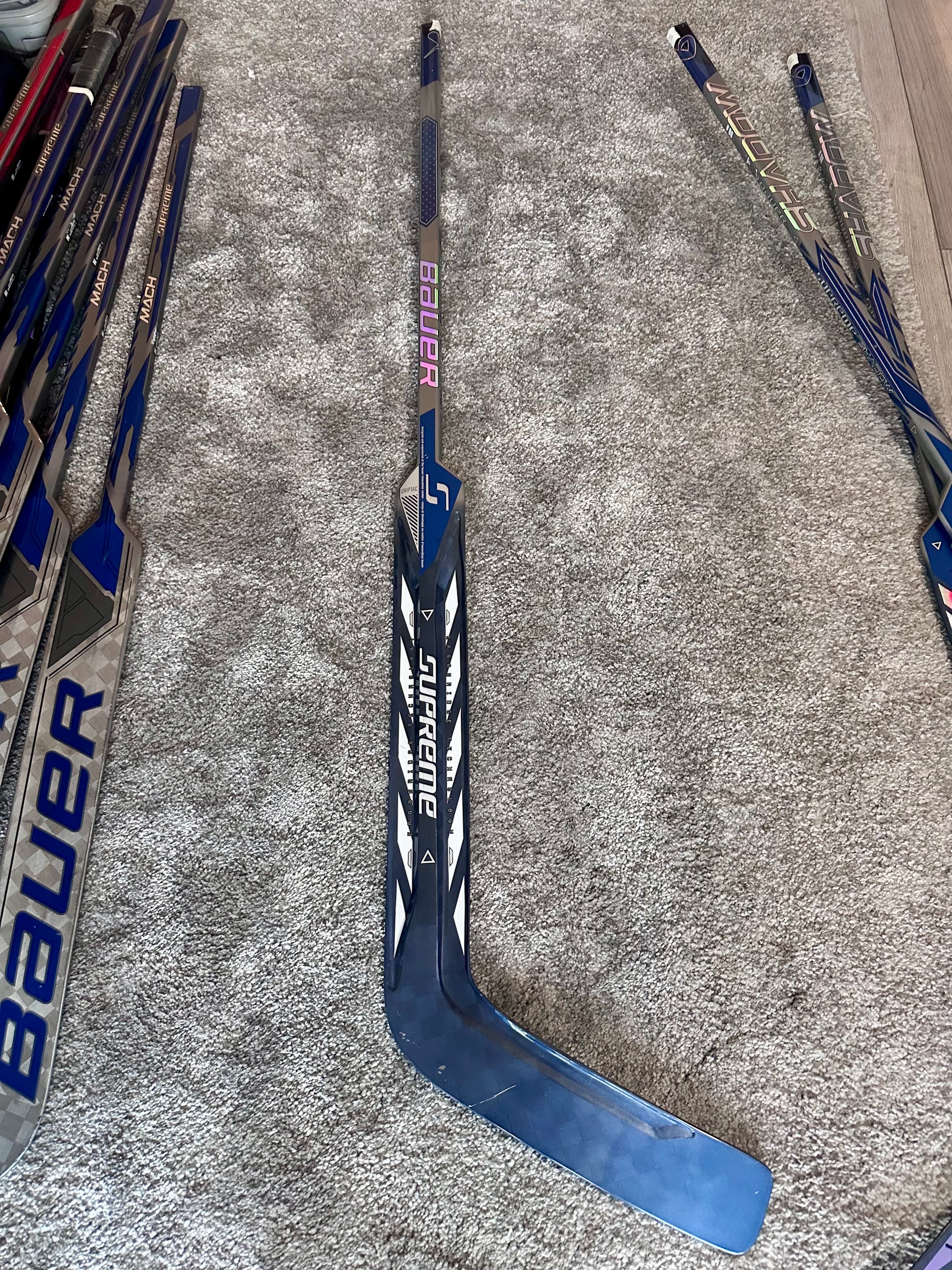 NCAA Bauer Shadow Full Right 24" Navy Pro Stock Goalie Stick #6