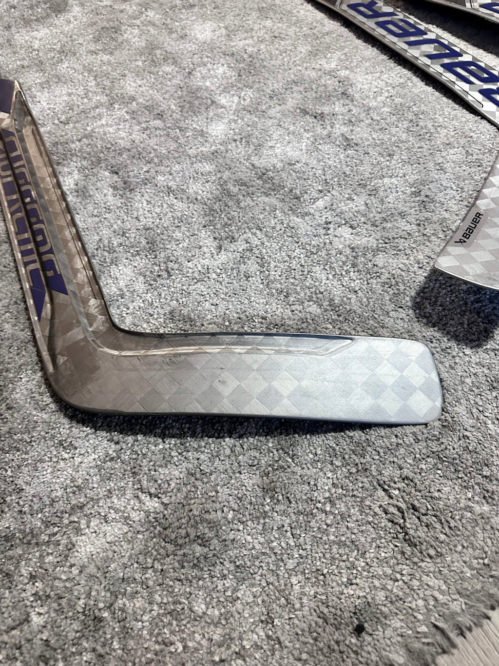 New NCAA Bauer mach 25” Full Right Pro Stock Goalie Stick