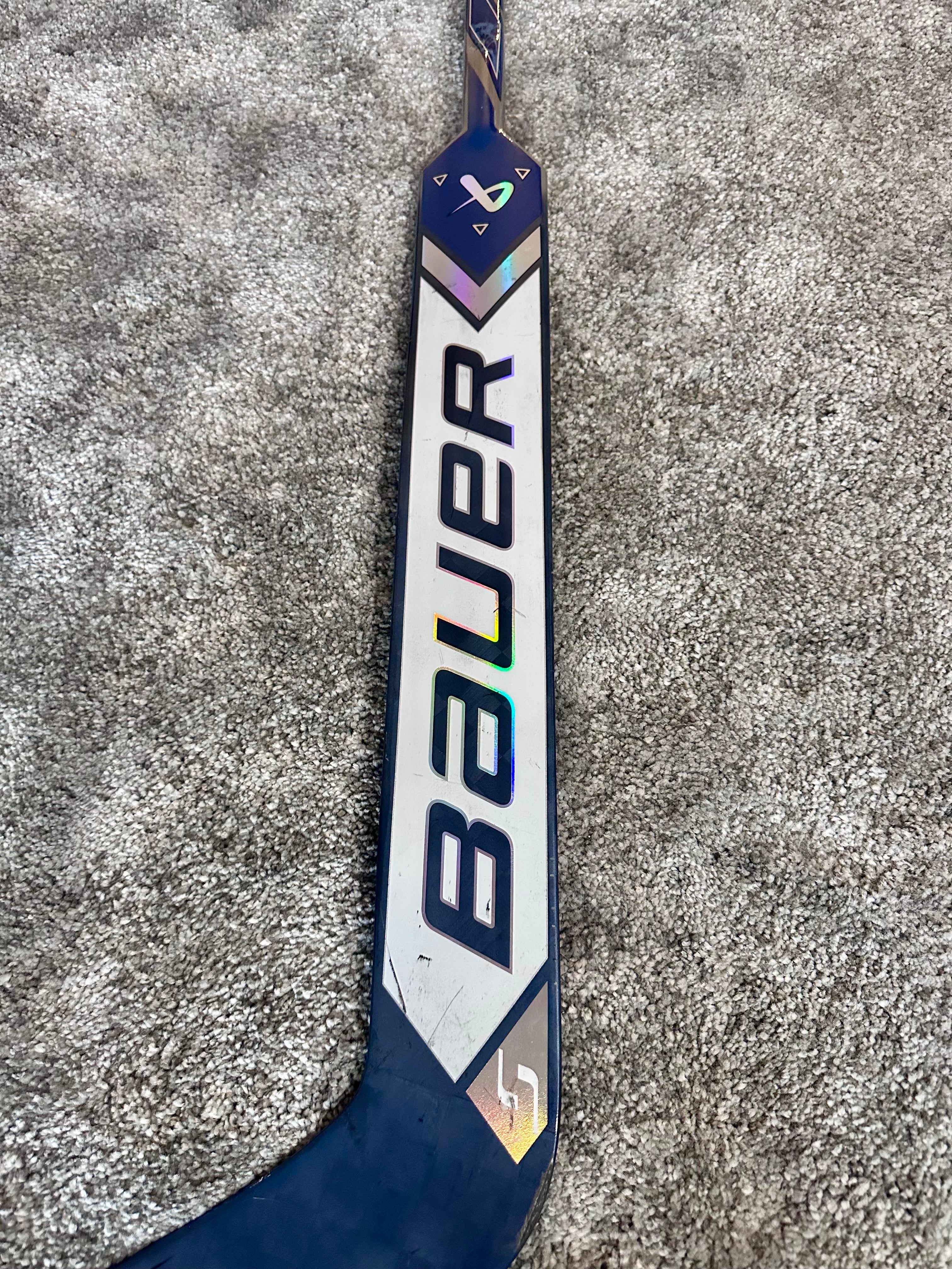 NCAA Bauer Shadow Full Right 24" Navy Pro Stock Goalie Stick #7