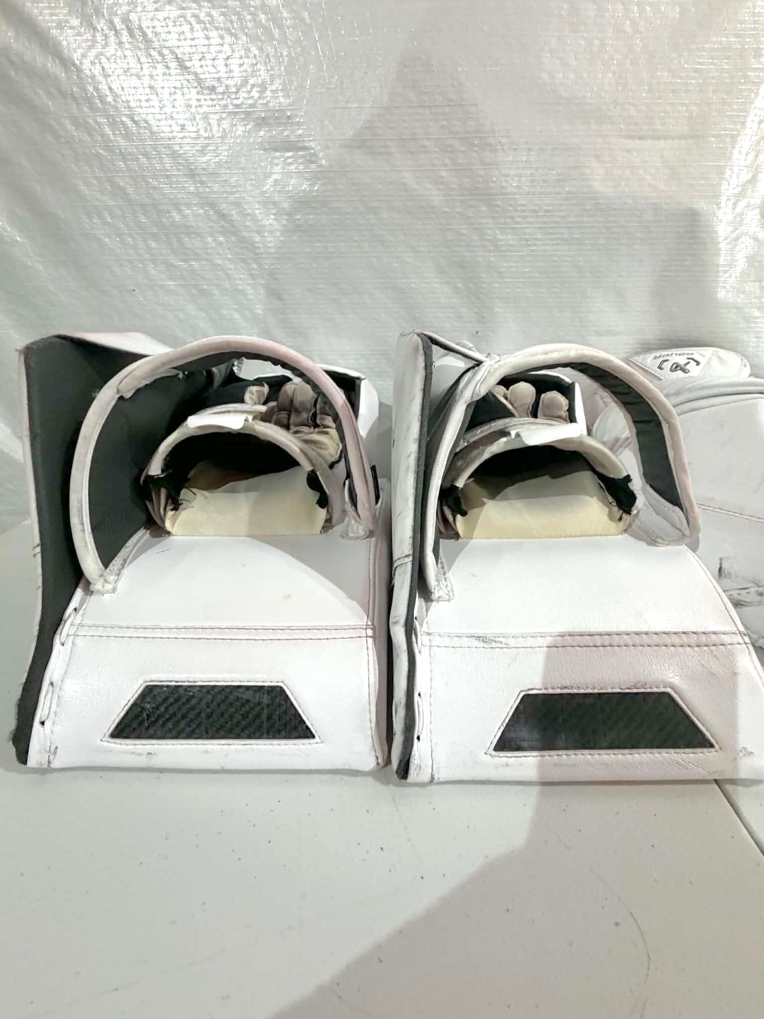 Bauer Flylite Full Right 35+1 Goalie Pro Stock Full Set with two glove sets
