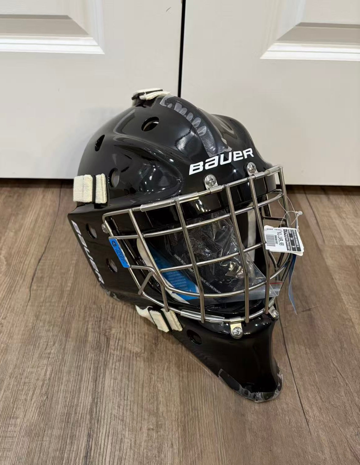 New Bauer S24 profile 960 Goalie Mask