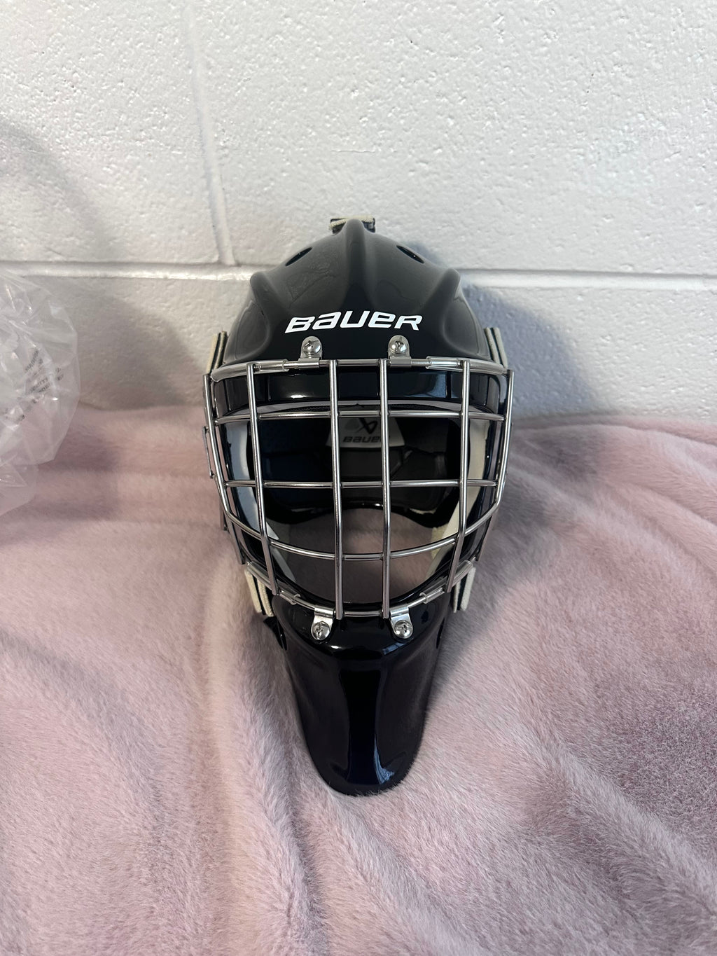 New Bauer profile 960 pro goalie mask
